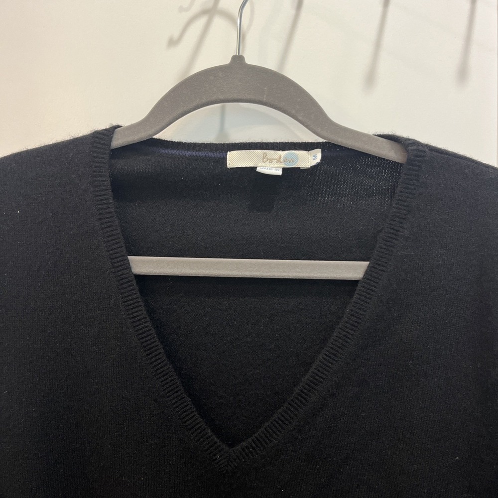Boden Women's Solid Black 100% Cashmere Knit V Neck Sweater Womens Size M - Picture 2 of 6